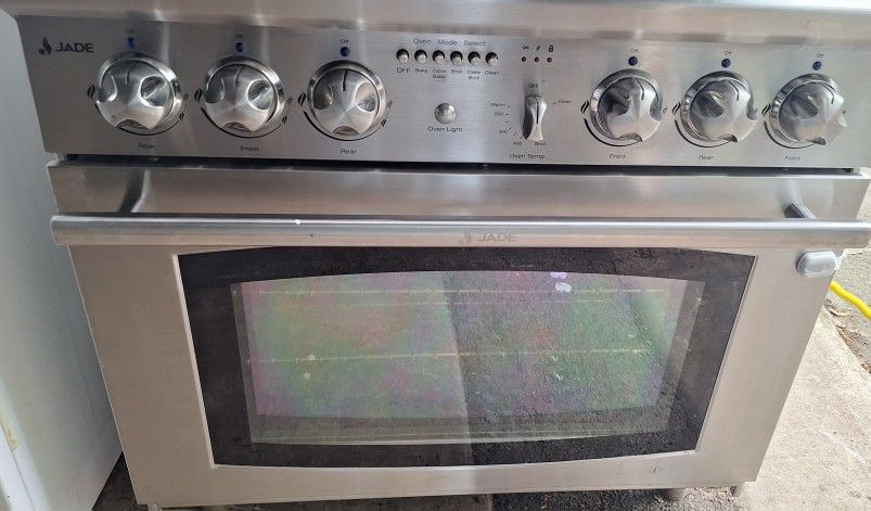 36" Jade Gas Stove