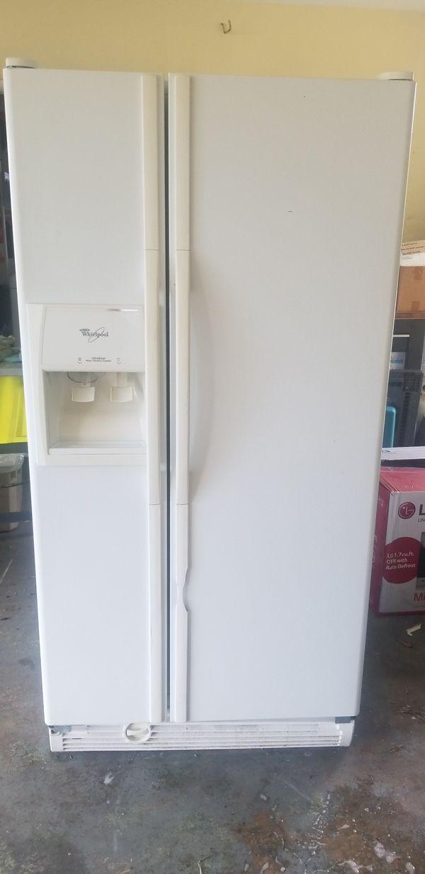 Refrigerator, Side by Side Whirlpool for Sale in Fort Lauderdale, FL