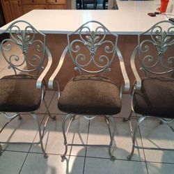 3 Counter Height Bar Chairs/Stools
