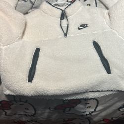 Nike Sweater 