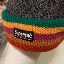 Superme Beanie 