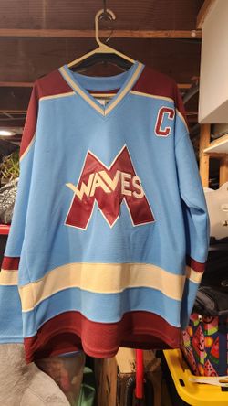 Gordon Bombay Mighty Ducks Waves Hockey Jersey Adult (XL)