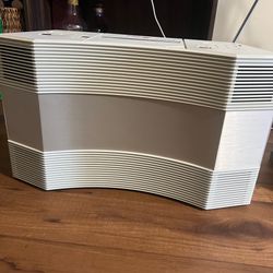 Bose acoustic wave 2000 cd/radio player