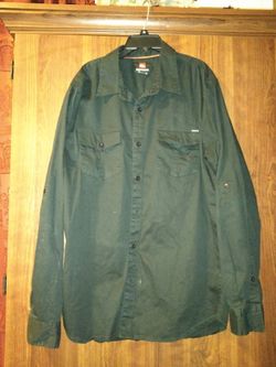 Men's Quicksilver shirt. Size L