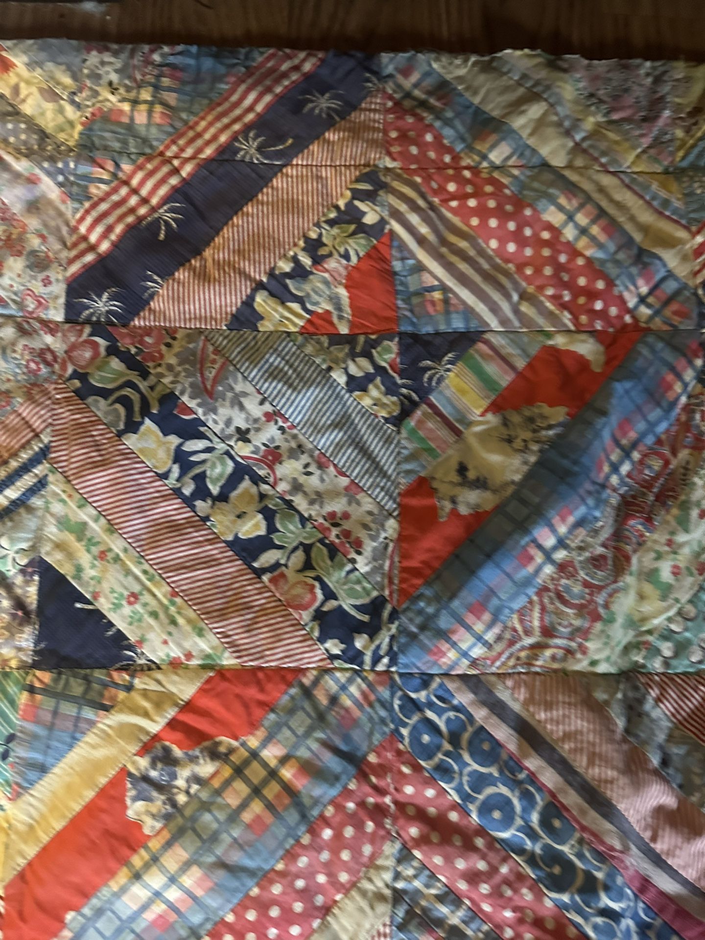 Beautiful vintage reversible quilt
