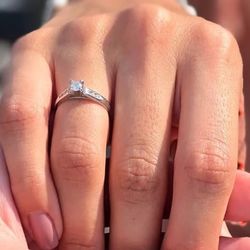 Diamond Engagement Ring