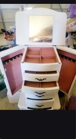 Jewelry Box