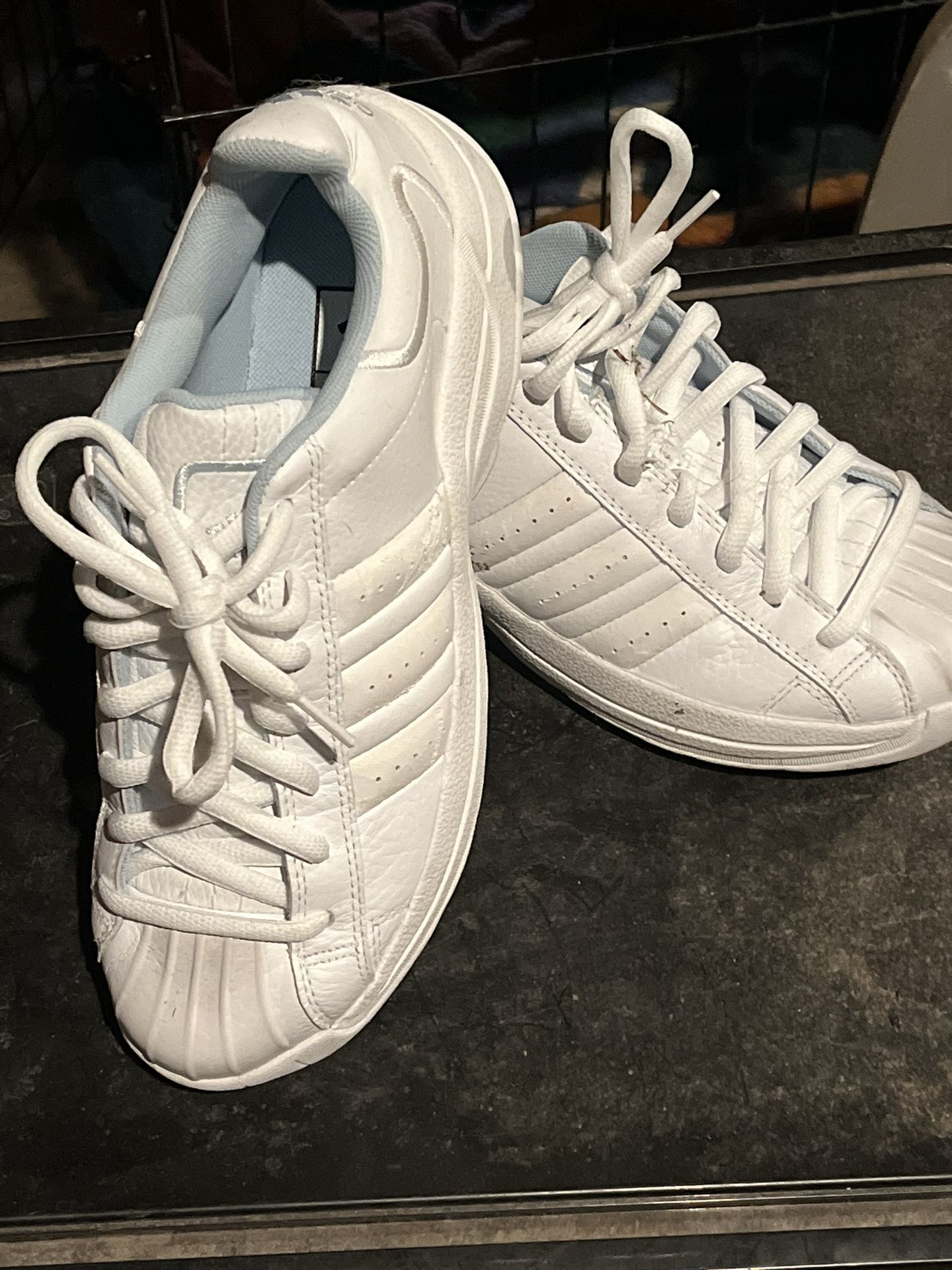 Adidas Women’s Golf Shoes Size 9