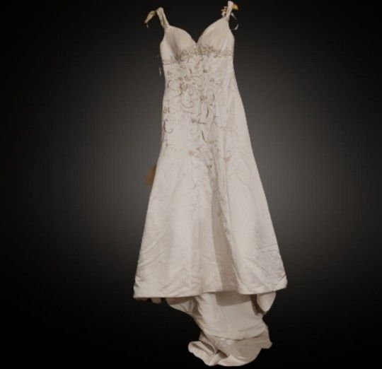 Cream Halter Wedding Dress.
