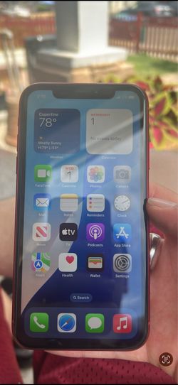 iPhone XR (red)