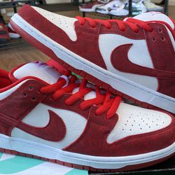 Nike SB Dunk Low Valentine 2014 Size 11.5 Deadstock/Brand New! 100% AUTHENTIC! RARE!