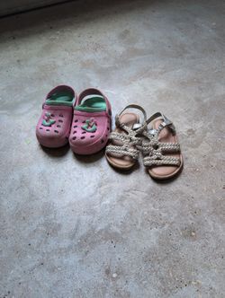 Toddler Shoes Bundle $4