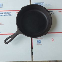 9 inch Lodge Cast Iron 6SK 2