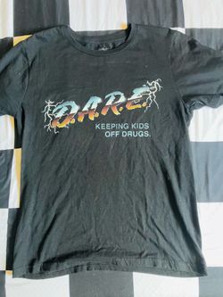 DARE T-shirt Small