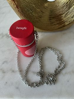 Benefit Cosmetic Bag  (limited Edition) 