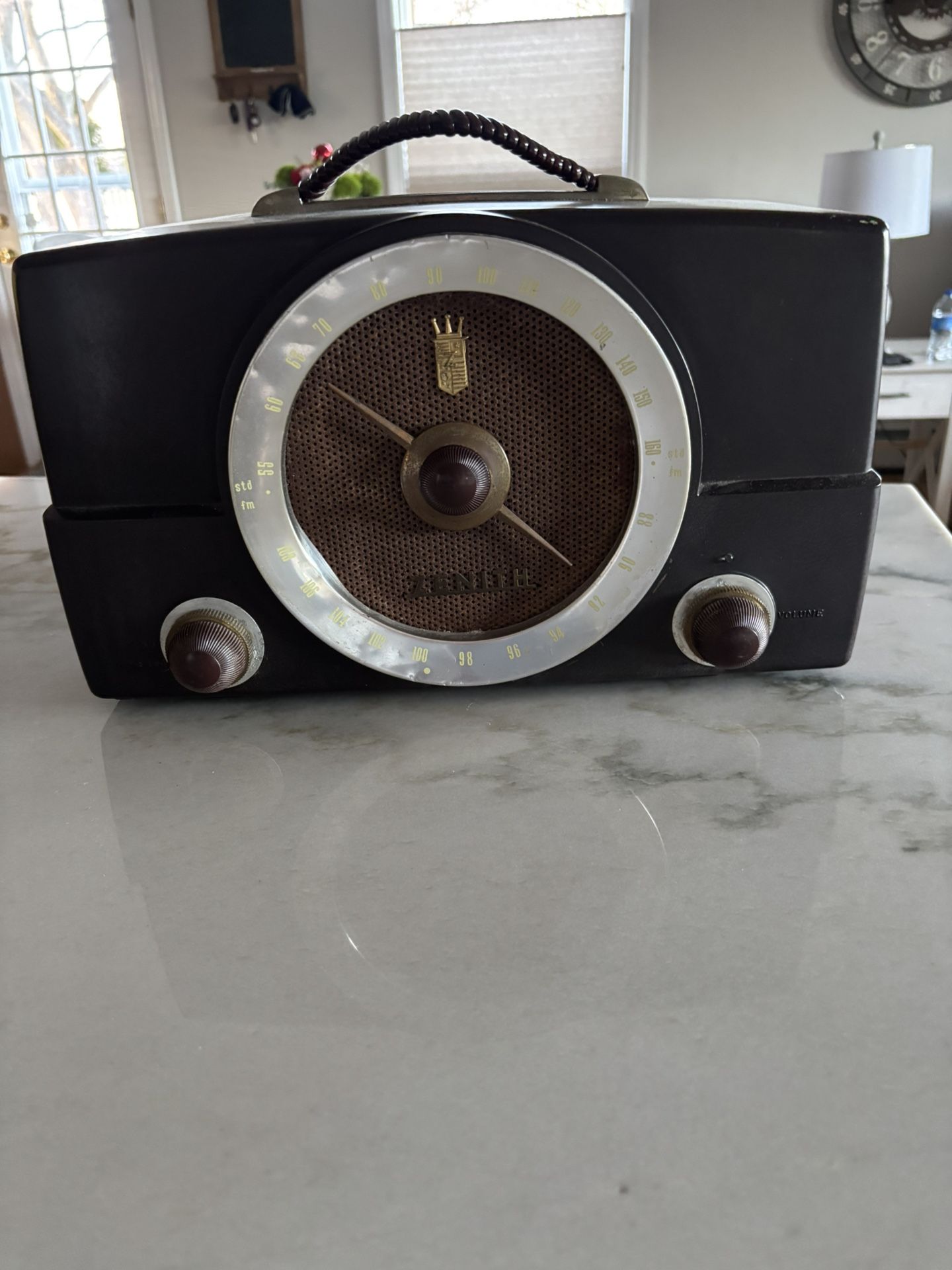 Zenith Radio