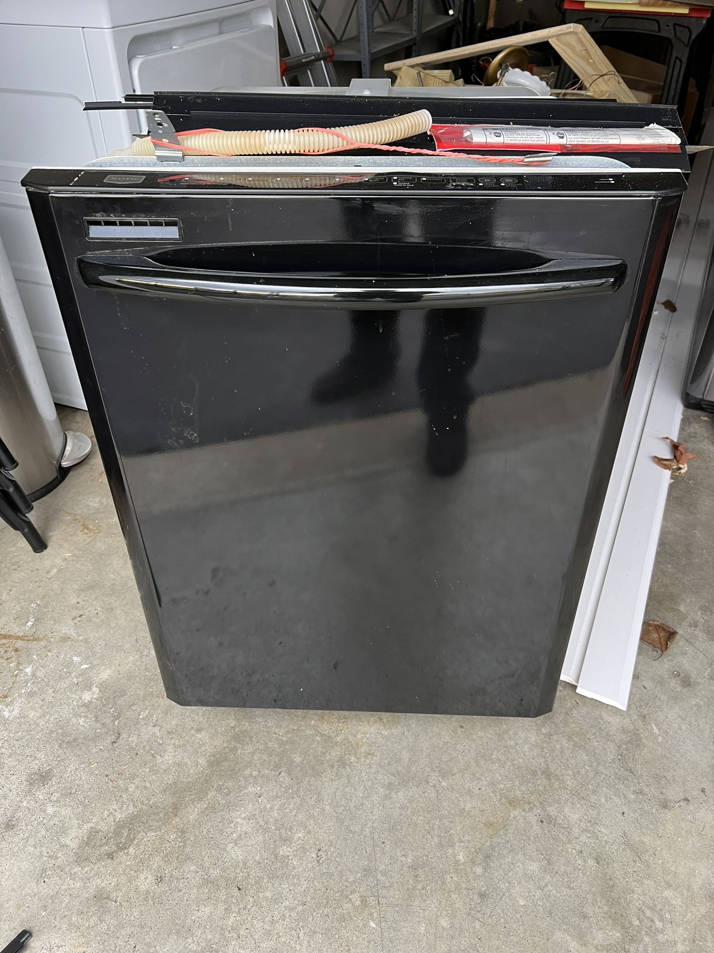 Refrigerator And Dishwasher