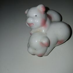 Pile Of Piggies figurine