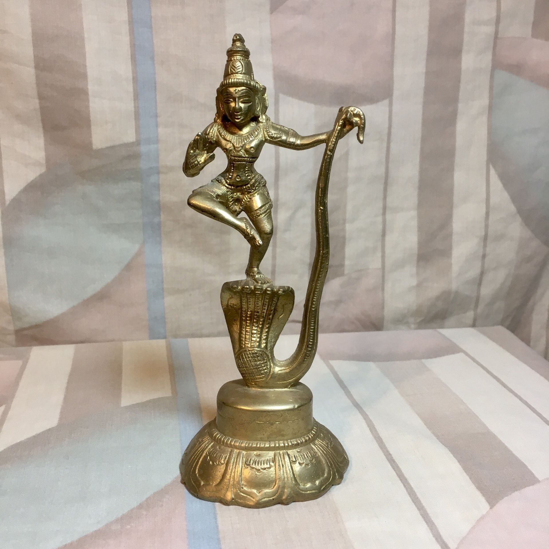 Krishna and Kaliya - Kalinga Krishna 6¼“ brass statue