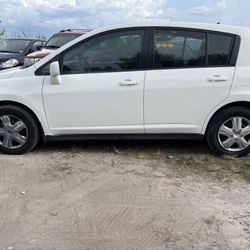 2011 Nissan Versa