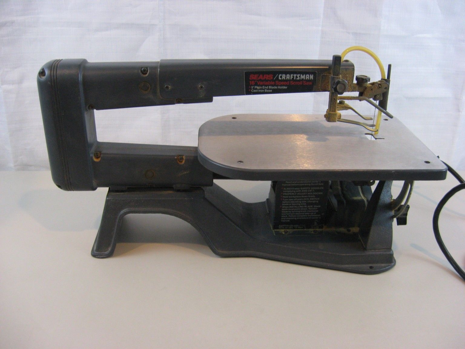Craftsman 16" Variable Speed Scroll Saw 923626