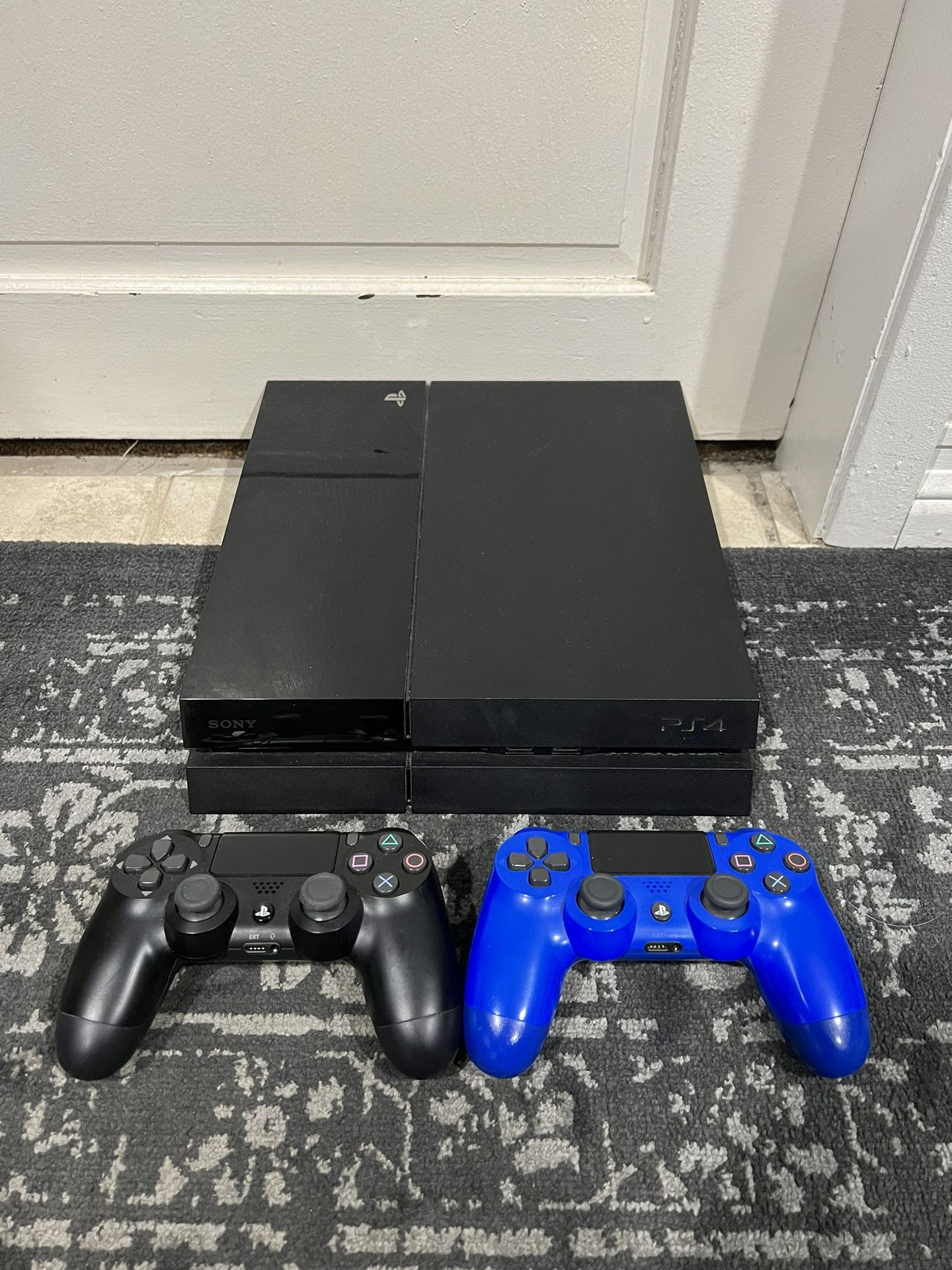 PS4 With 2 Controllers for Sale in San Jose, CA OfferUp