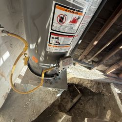 40 gal Natural Gas Water Heater 