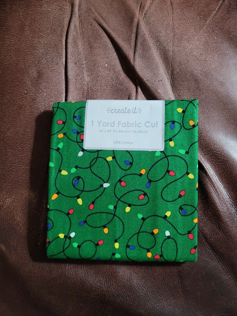 Create It Christmas Lights Green 36" x 42" 1 yd Fabric