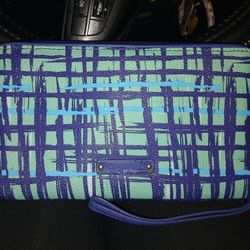 Cute Spacious Vera Bradley Wallet