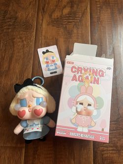 POPMART CRYING AGAIN VINYL FACE PLUSH