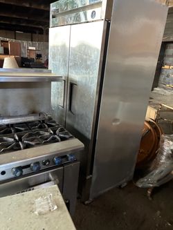 Commercial Stainless Steel Reach-In Refrigerator