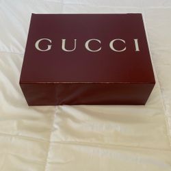 Medium Gucci Box