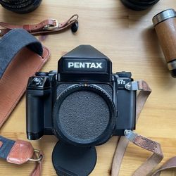 Pentax 67ii Ans 105mm F2.4 Lens