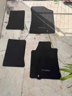 Nissan Floor Mats