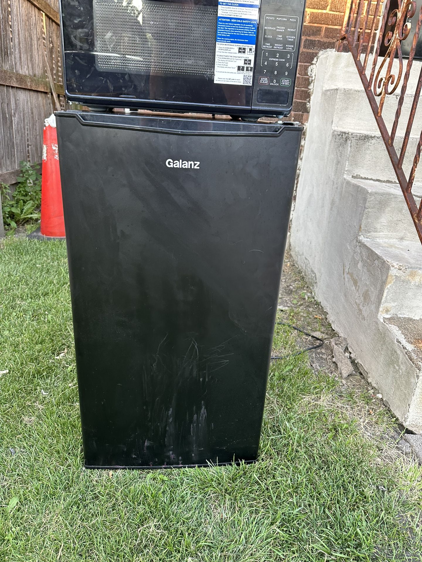 Mini Fridge