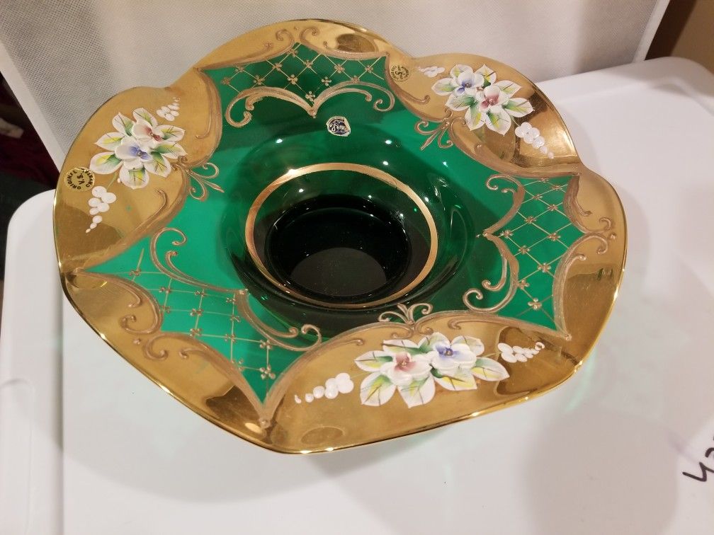 Rococo crystal dish