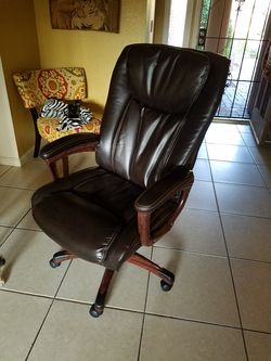 Staples Westcliffe Bonded Leather Managers Chair Brown for Sale