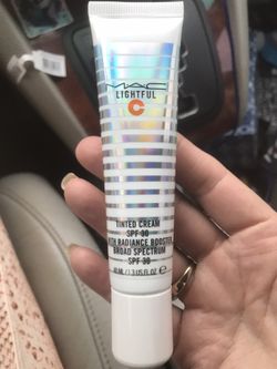 Mac Lightful Tinted Cream SPF DARK 1.3 Oz