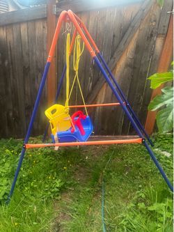 Baby swing