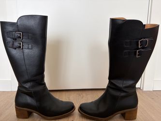 Tall vegan boots