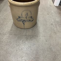 Antique croc/salt, glazed crock/pickling crock/antique planter