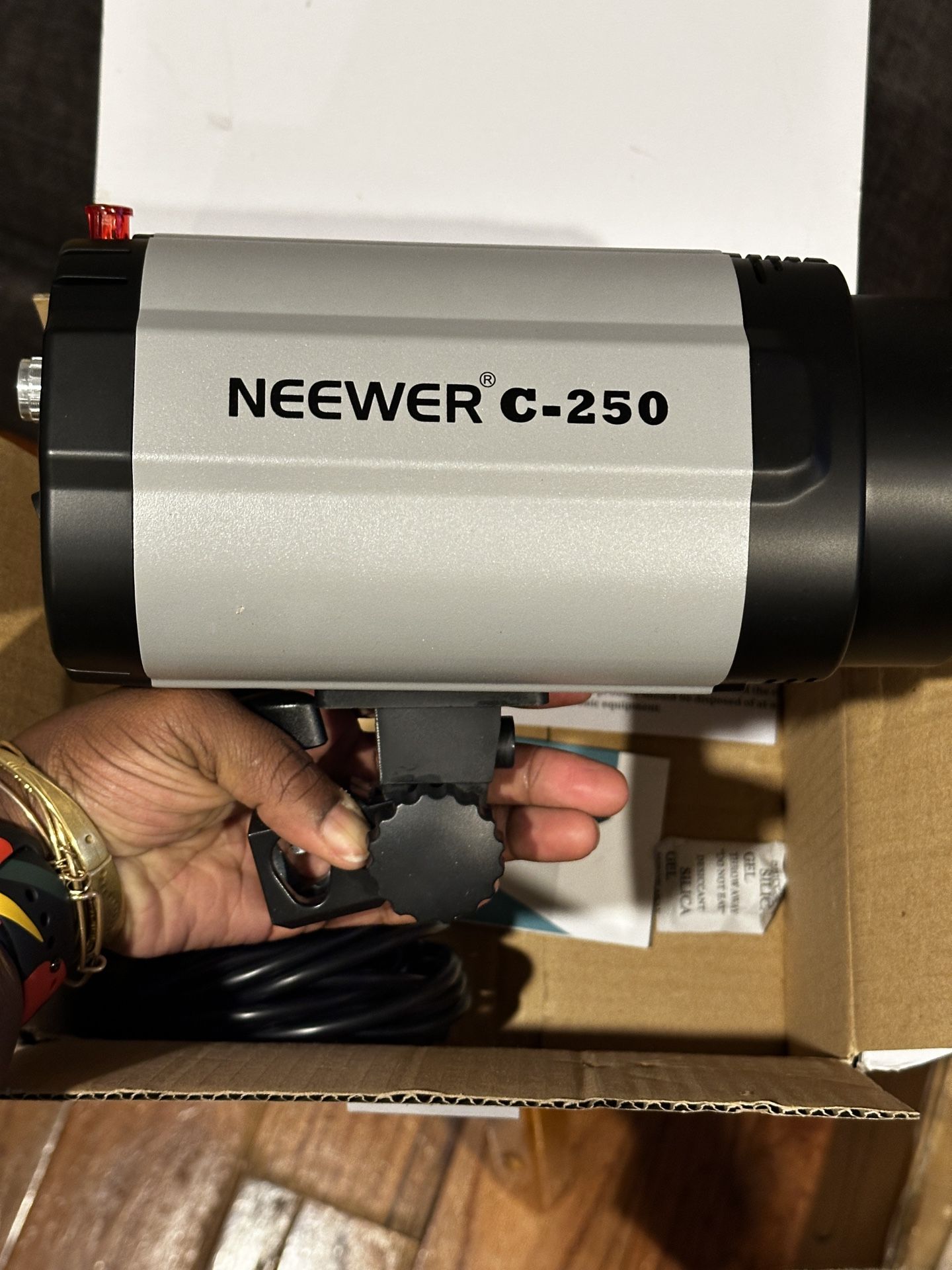 Neewer C-250 Studio Strobe