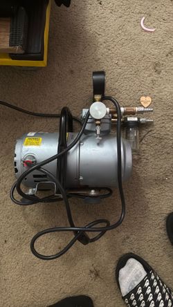Air compressor