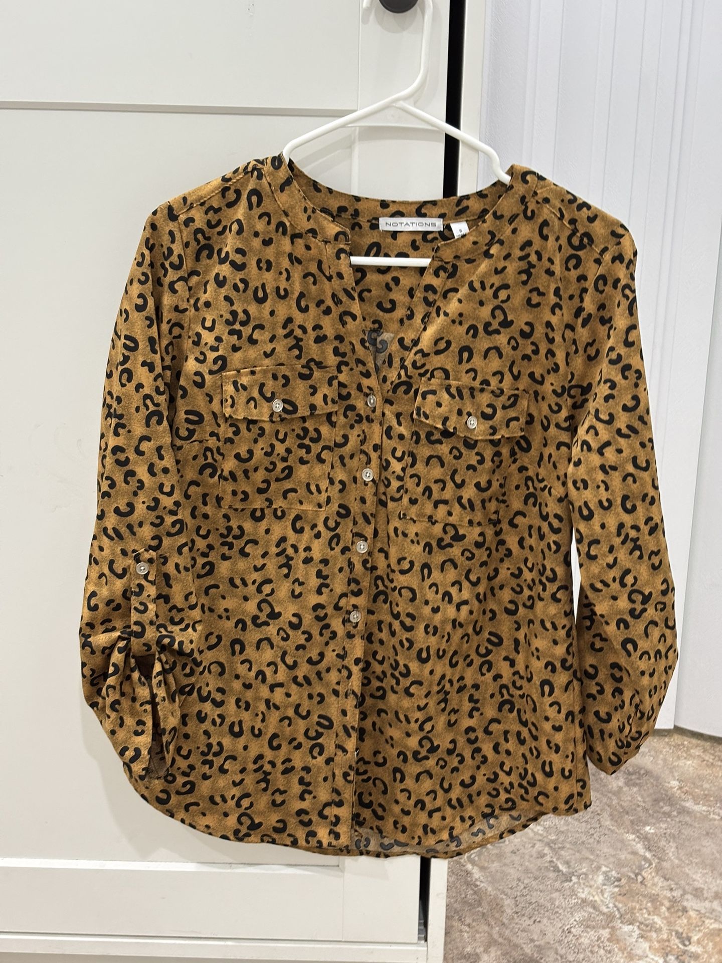 Notations leopard print button-up blouse