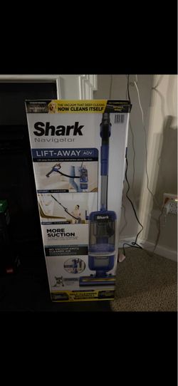 Shark Navigator Lift-Away ADV Vacuum