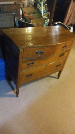 Vintage solid oak dresser