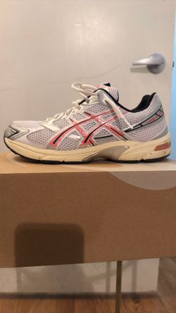 Gel-1130 White/Desert Red