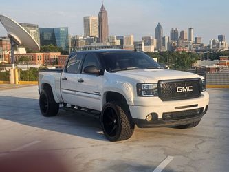 2009 GMC SIERRA DENALI