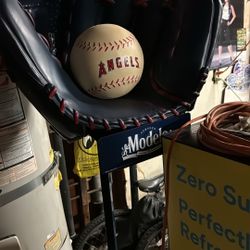 Man Cave, Angels Baseball 