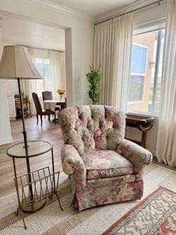 Broyhill Occasional Accent Sofa Chair